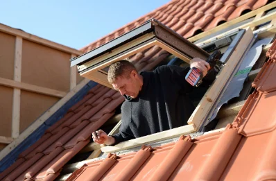 Pose de fenêtres de toit Velux à Ambleville